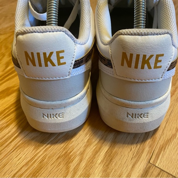 Nike Wmns Court Vision Alta 'Leopard' Leather size 10 - Picture 6 of 7